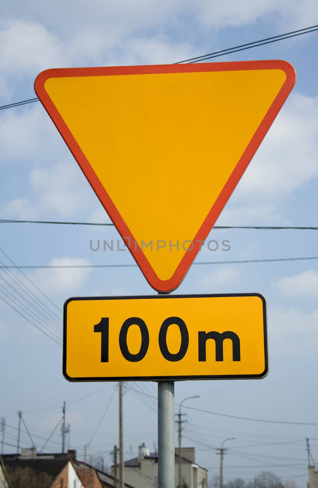 road sign 100 m 