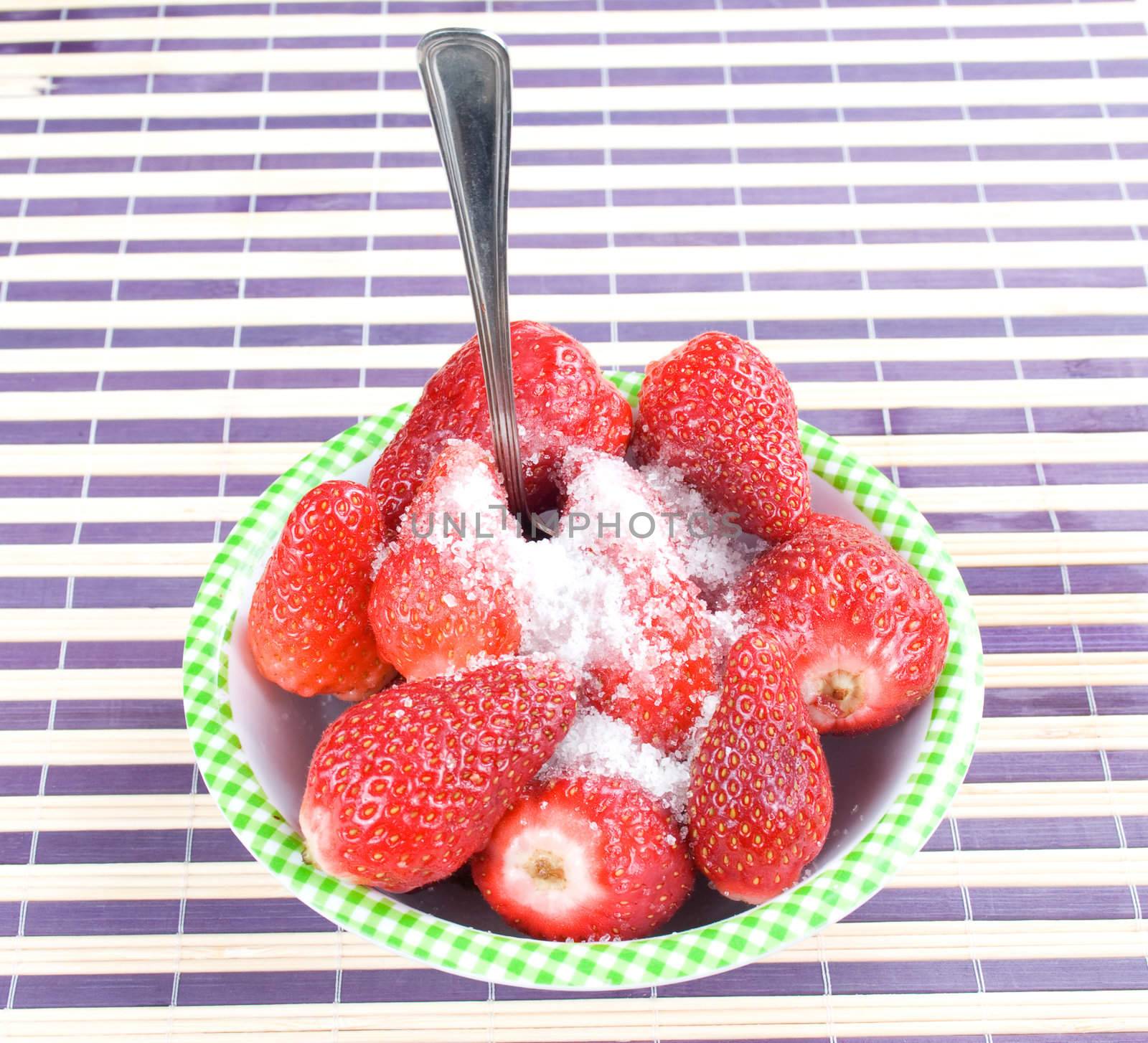 fresh strawberries by aguirre_mar