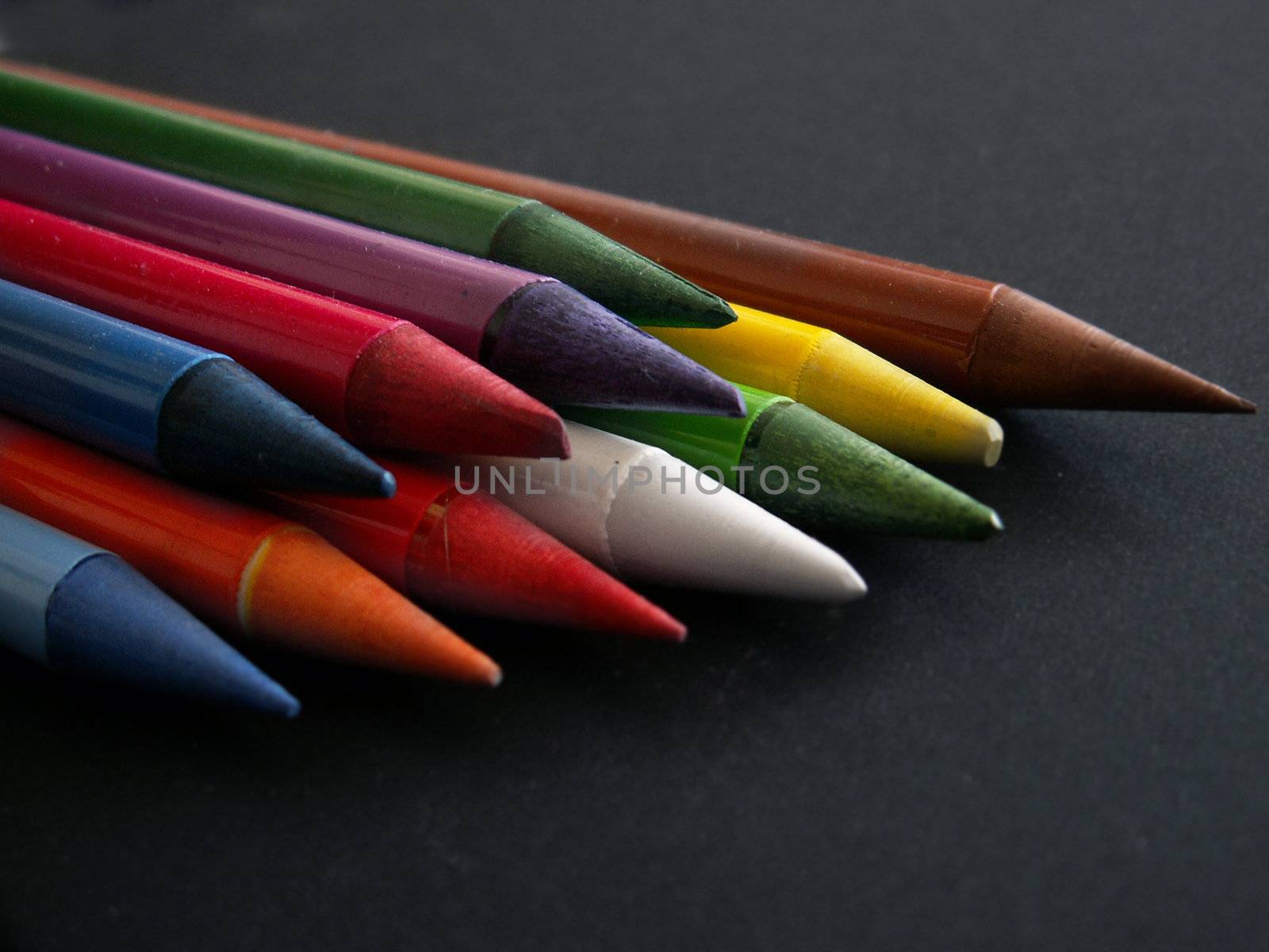 colour pencils by sarkao