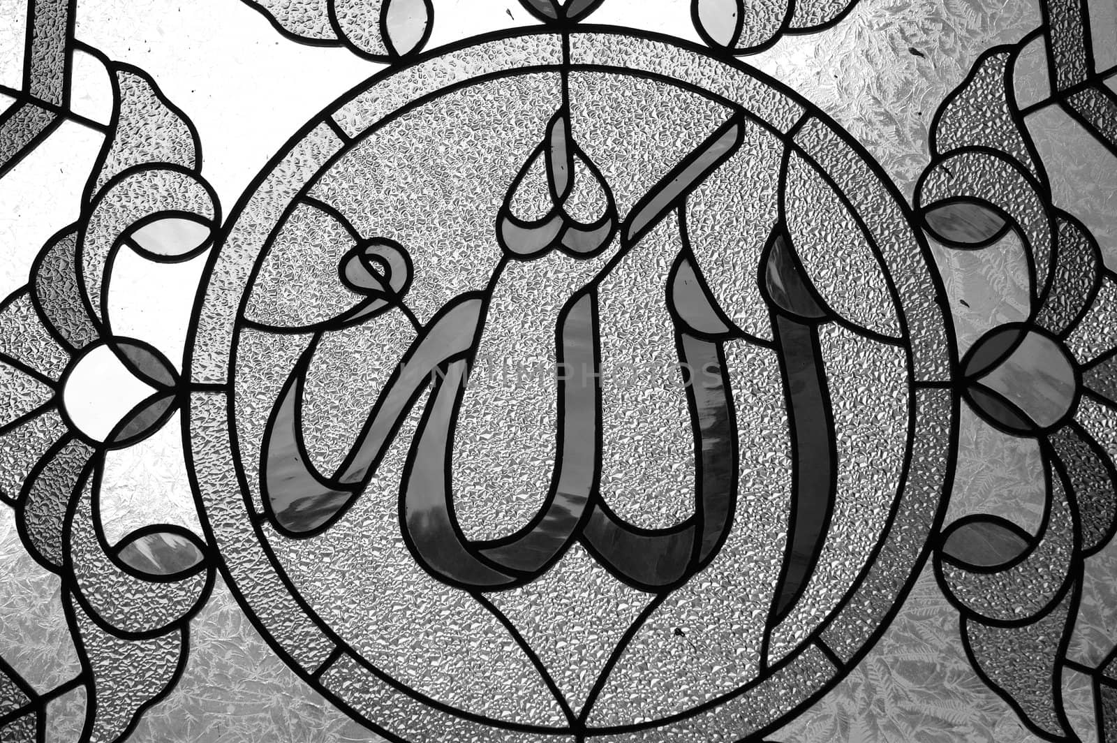 arabic stained glass design that commonly found in masjid building
