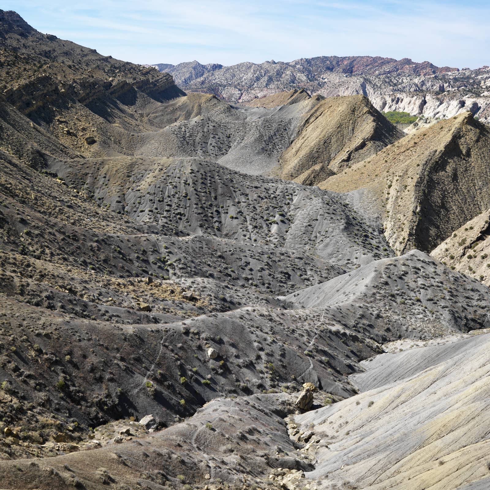 Rocky cliffs in desert landscape of Cottonwood Canyon, Utah.