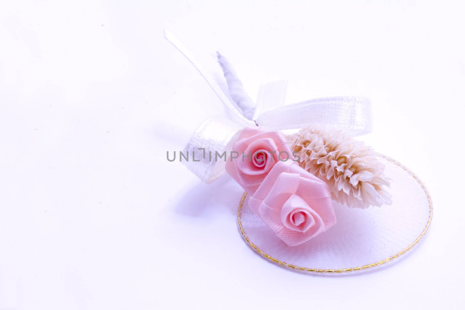 wedding rose boutonniere by nubephoto