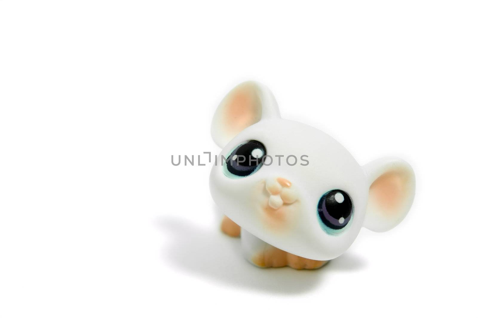 toy mouse by nubephoto