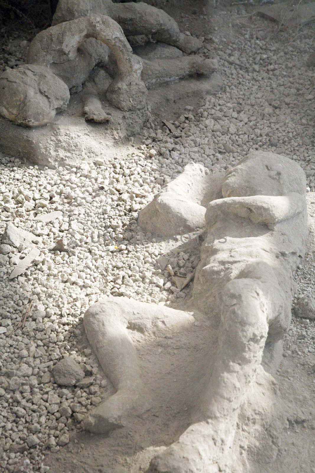 dead in pompeii by quintanilla