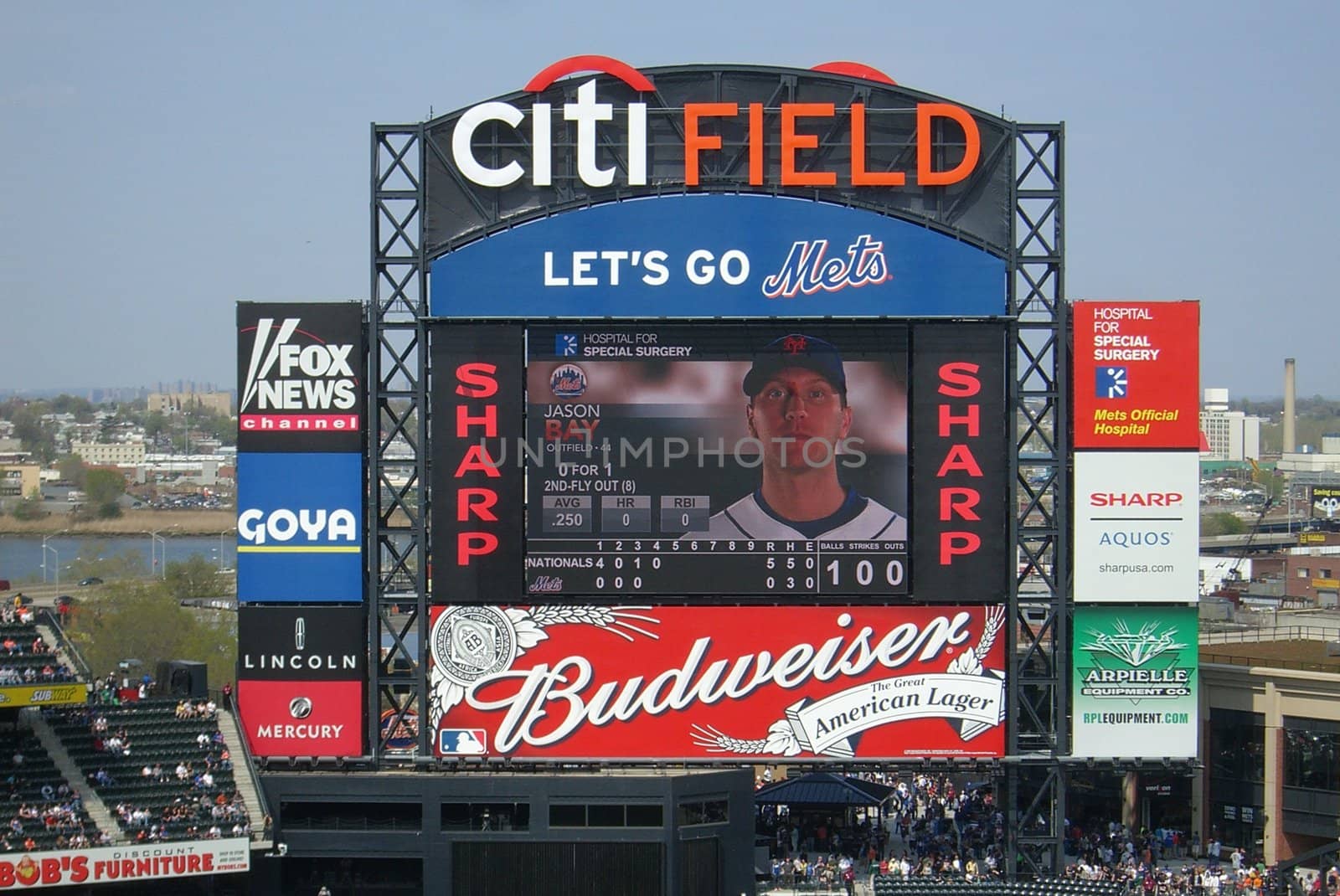 New York Mets 2010 addition Jason Bay on the big screen