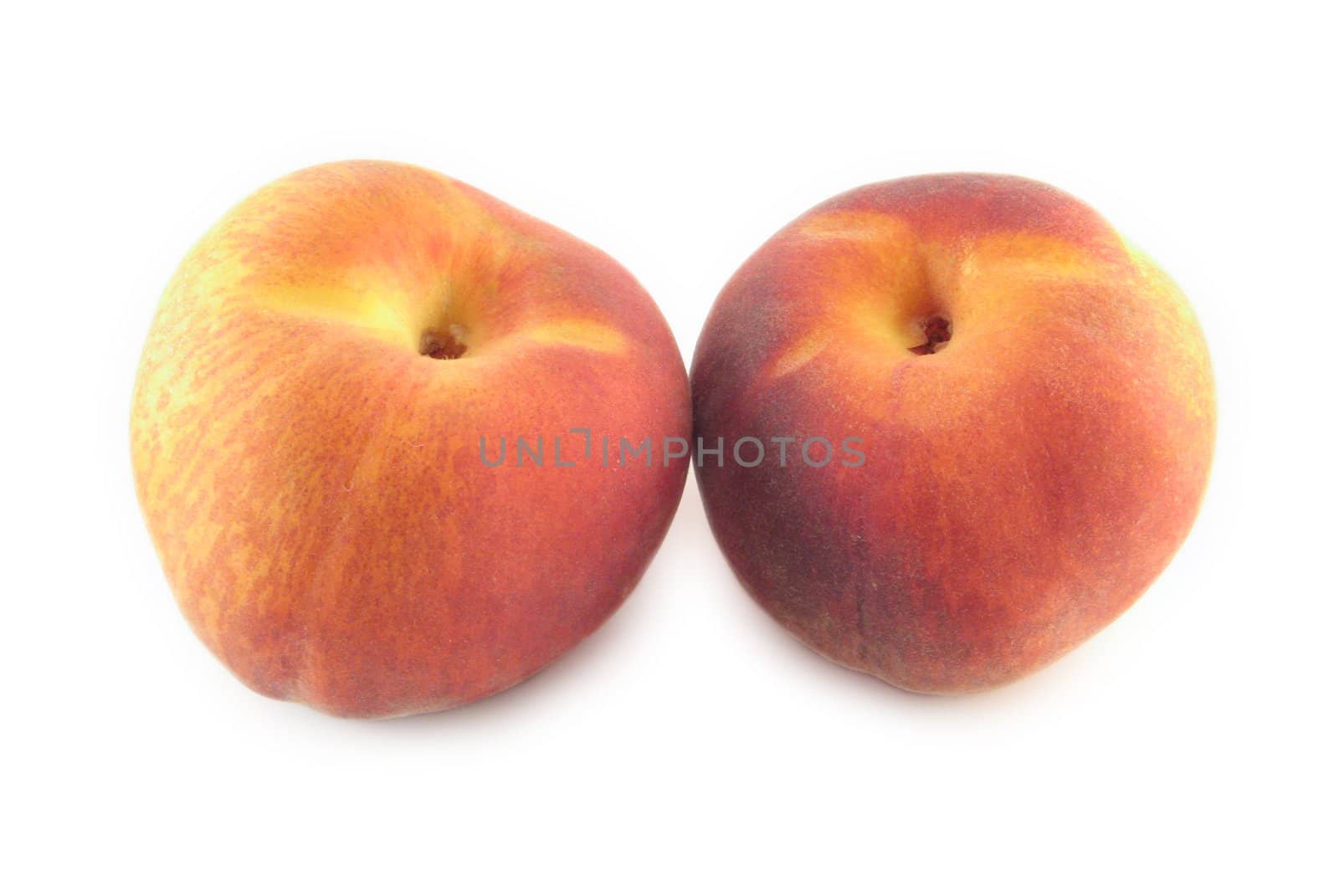peaches by jbouzou