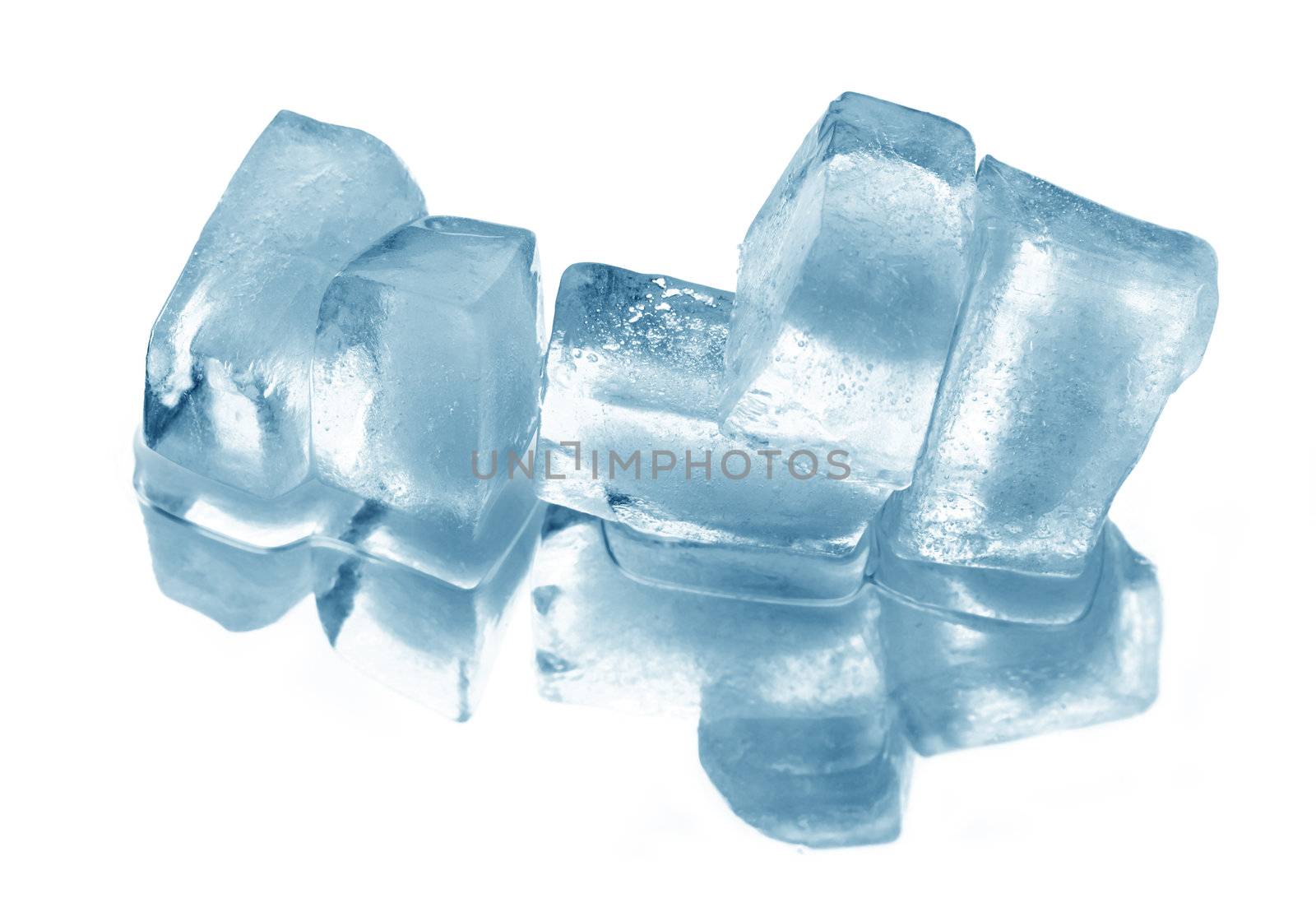 Ice Cubes by kvkirillov