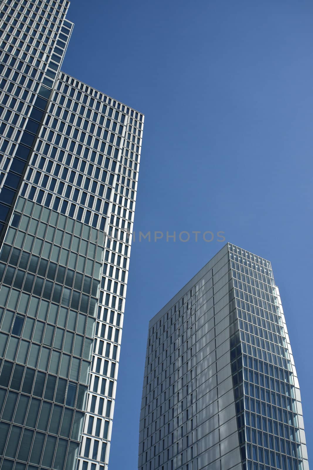 Street view of contemporary office buildings in Frankfurt.