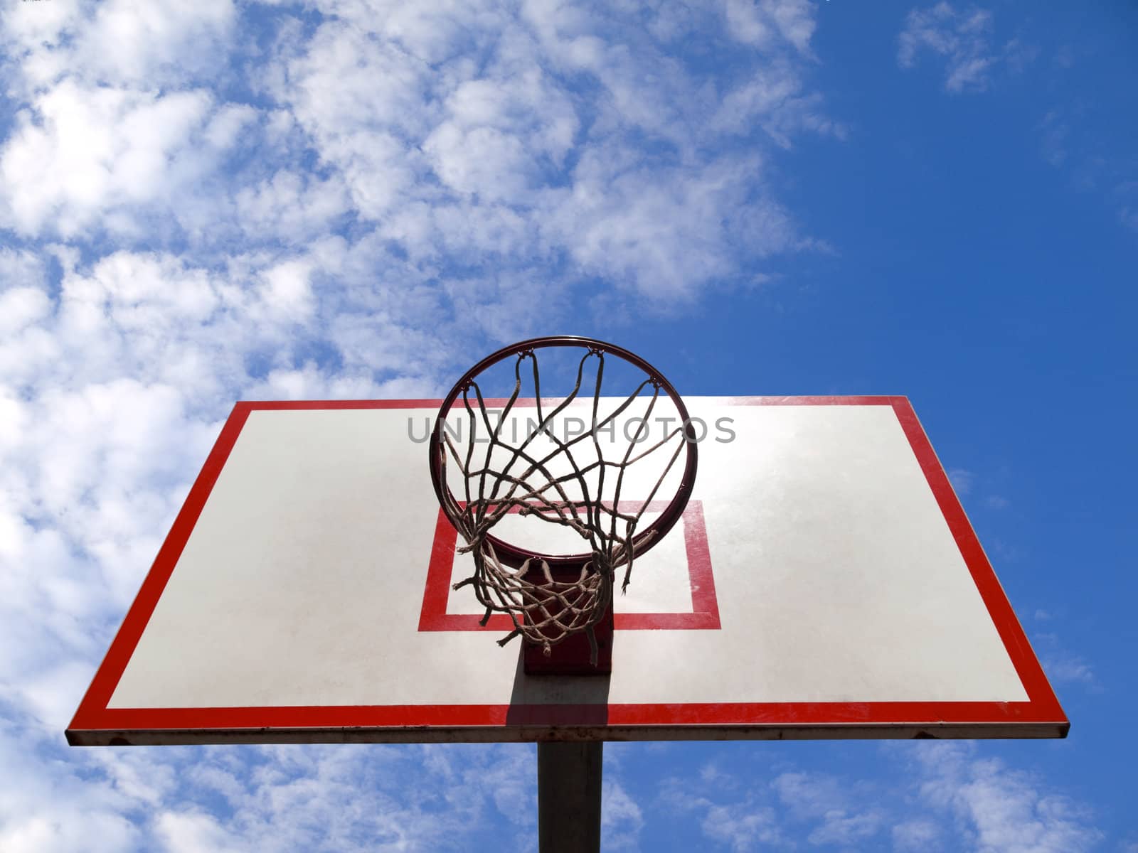 Basketball ring by antonprado