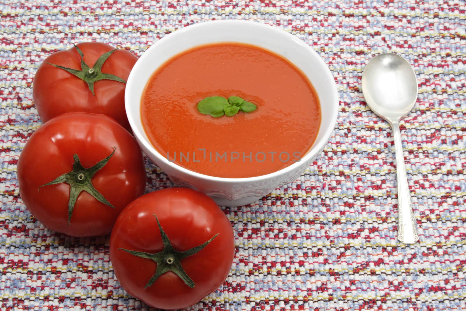 tomato soup by lanalanglois