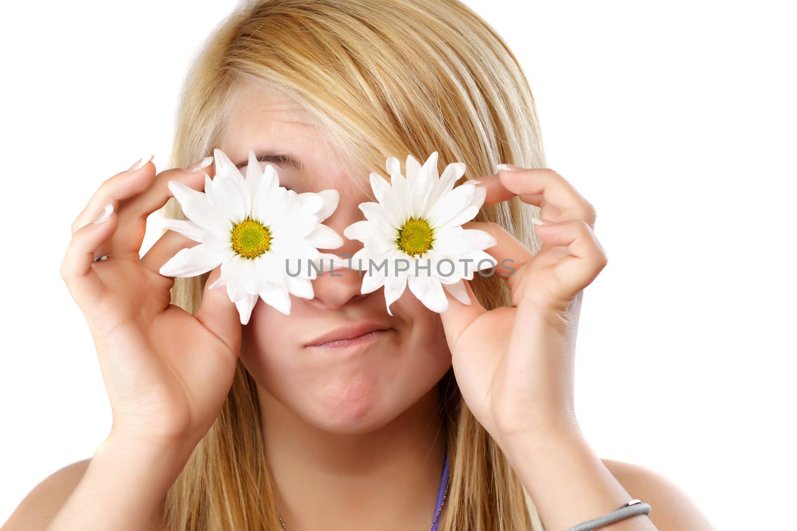 blond girl with daisies on front of her eyes