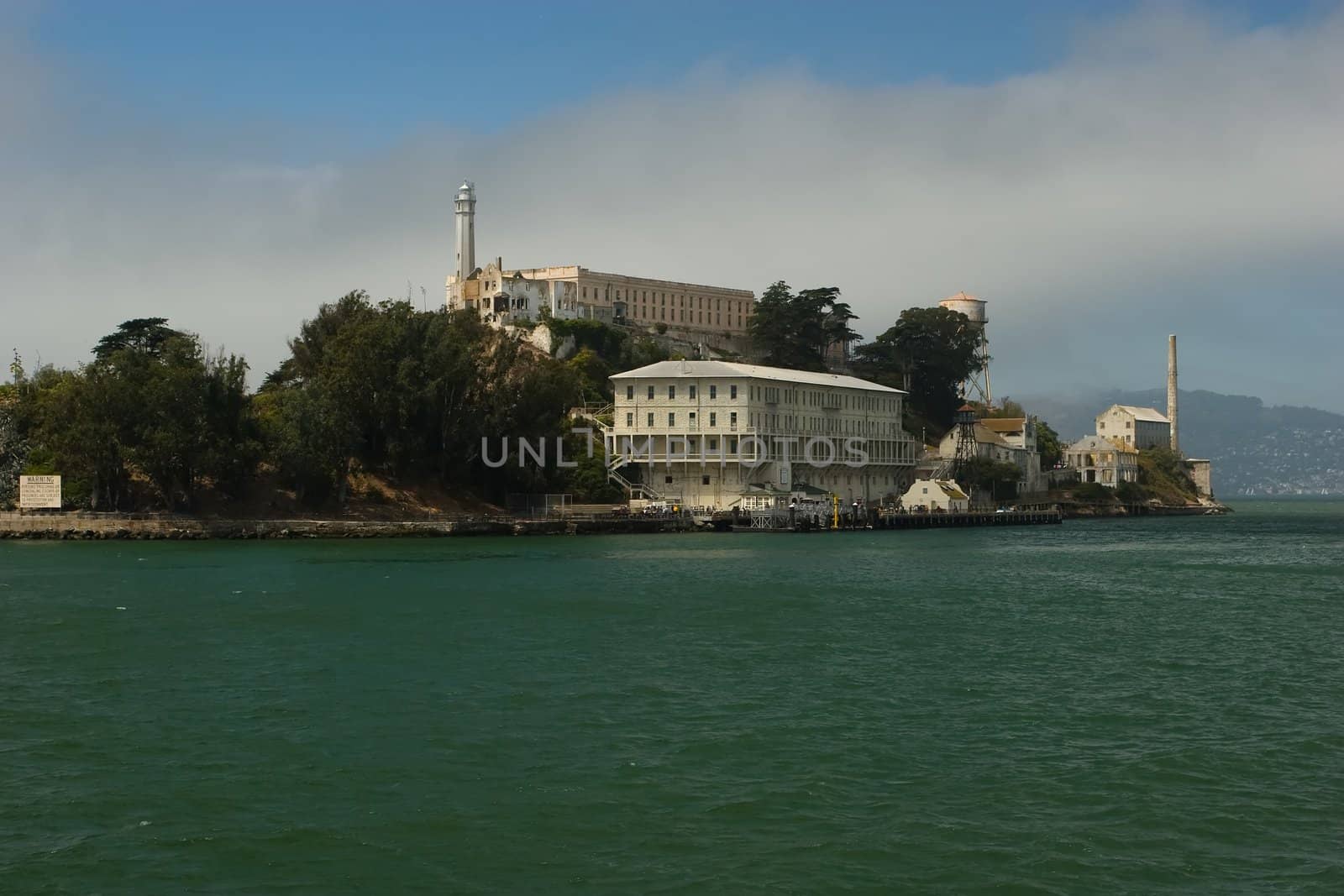 Alcatraz Island by melastmohican