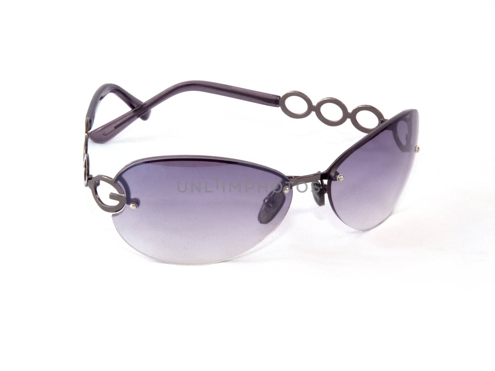Violet fashion sunglasses