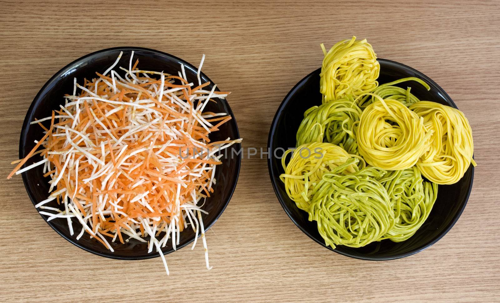 pasta vs salad by no4aphoto
