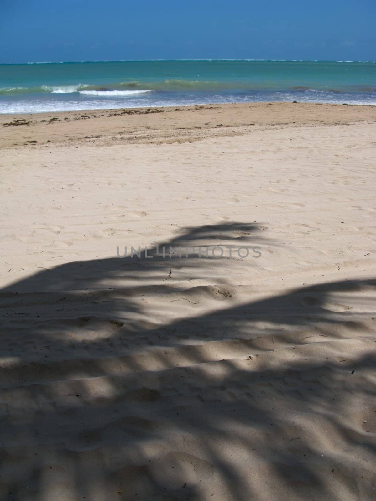 Isla Verde Beach in San Juan by jedphoto