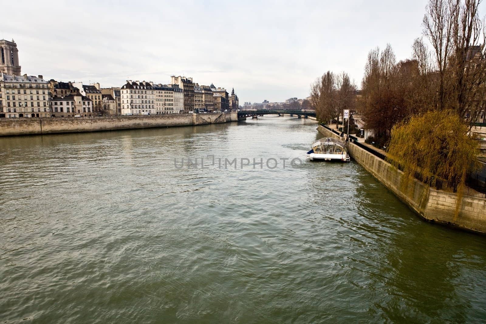 The picture is made in Paris on a during walk on the Jewish quarter