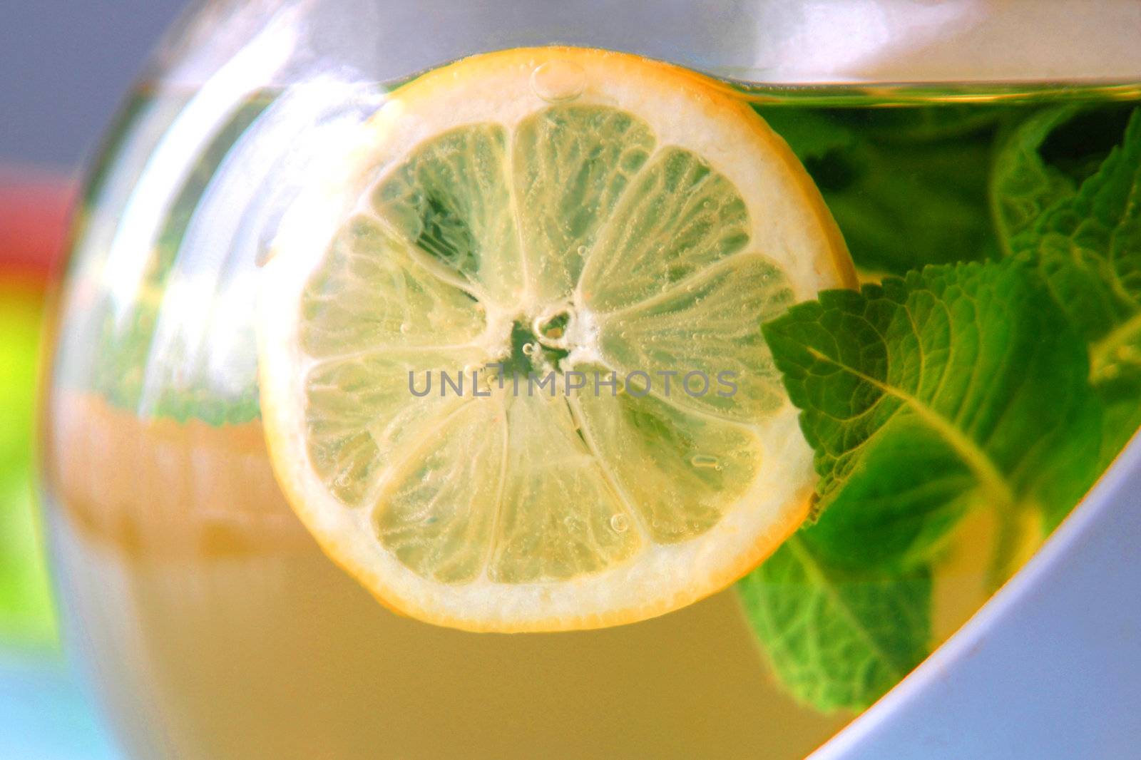 Tea with lemon by Yaurinko