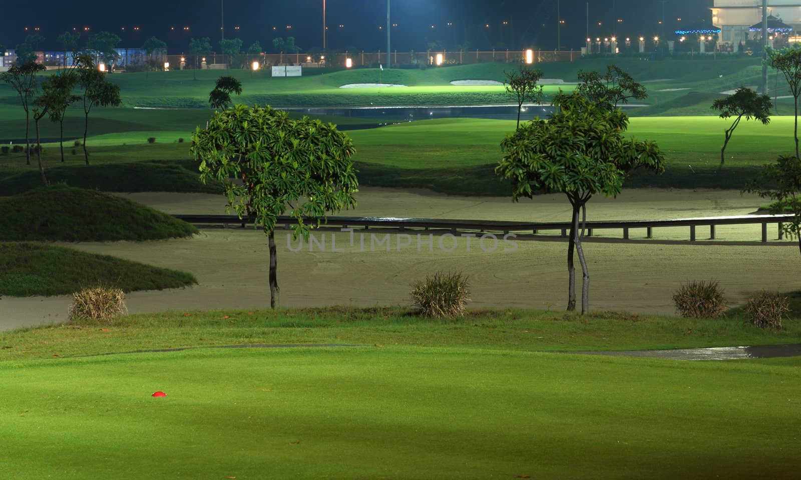 golf court at night