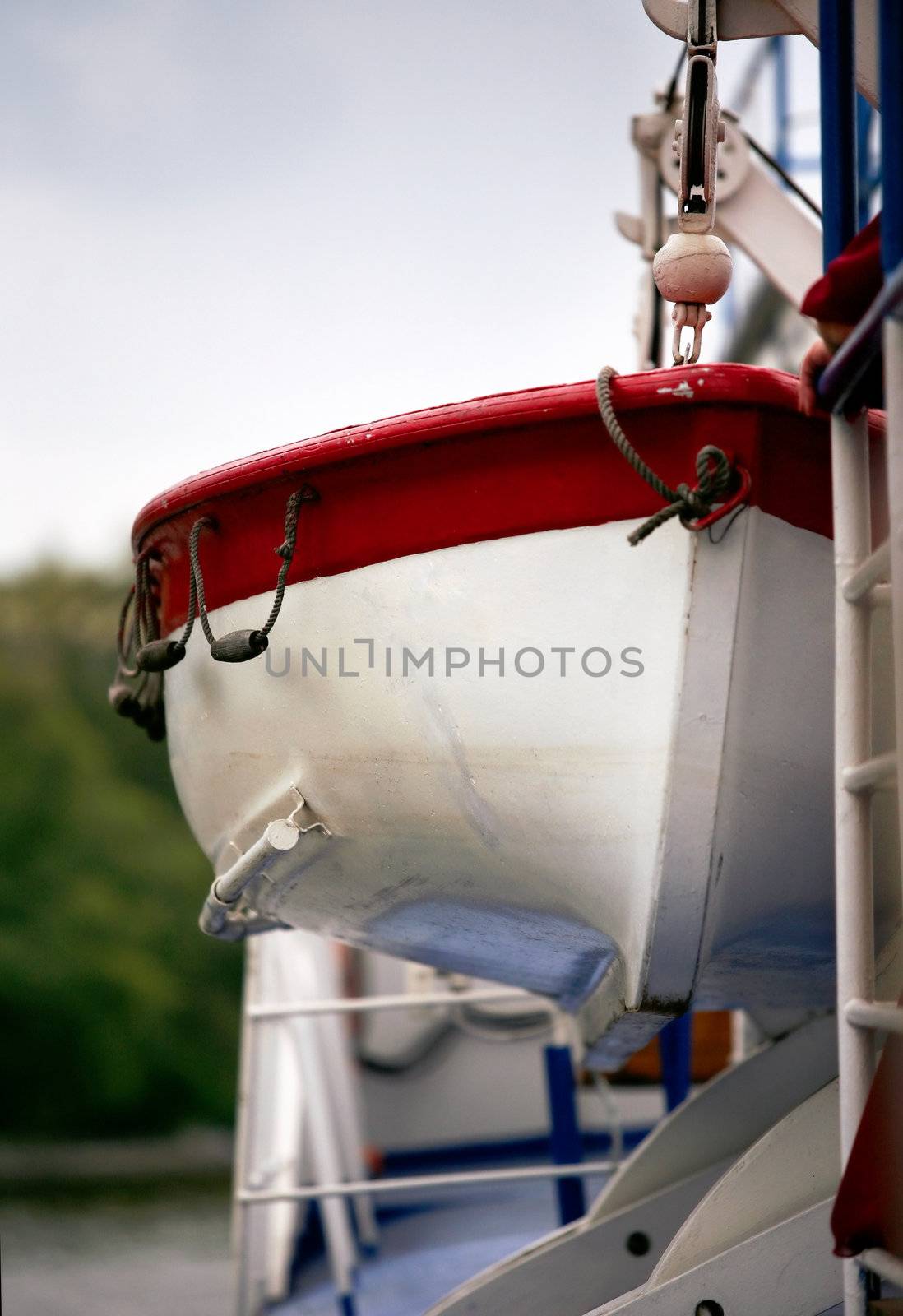 The boat by the ship