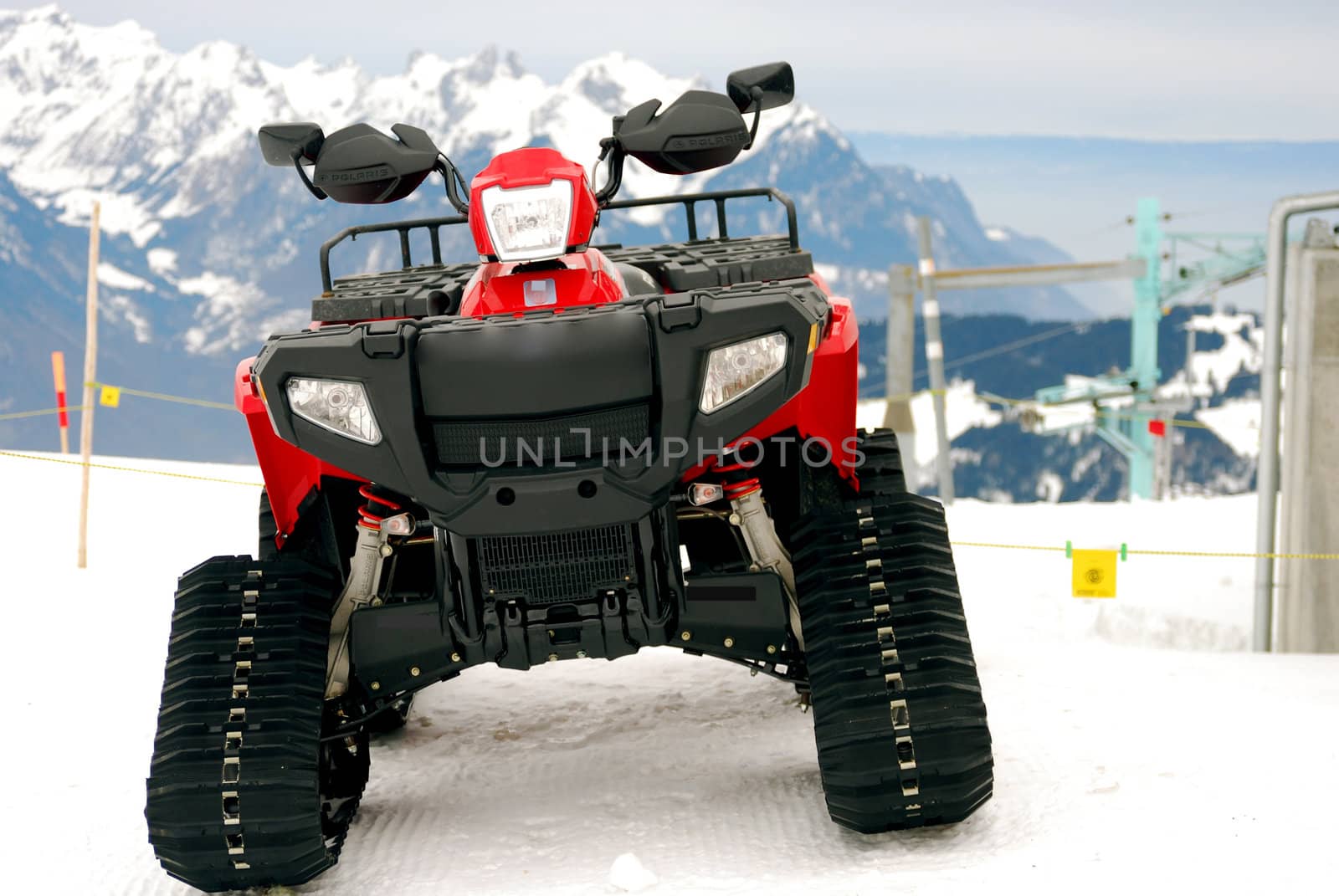 The quadbike in the swiss Alpes