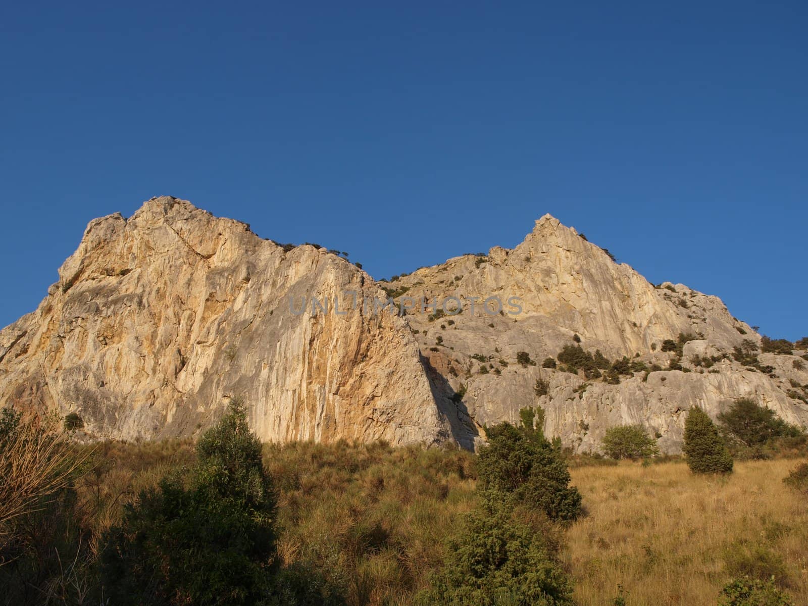 Red rock on a decline in the summer        