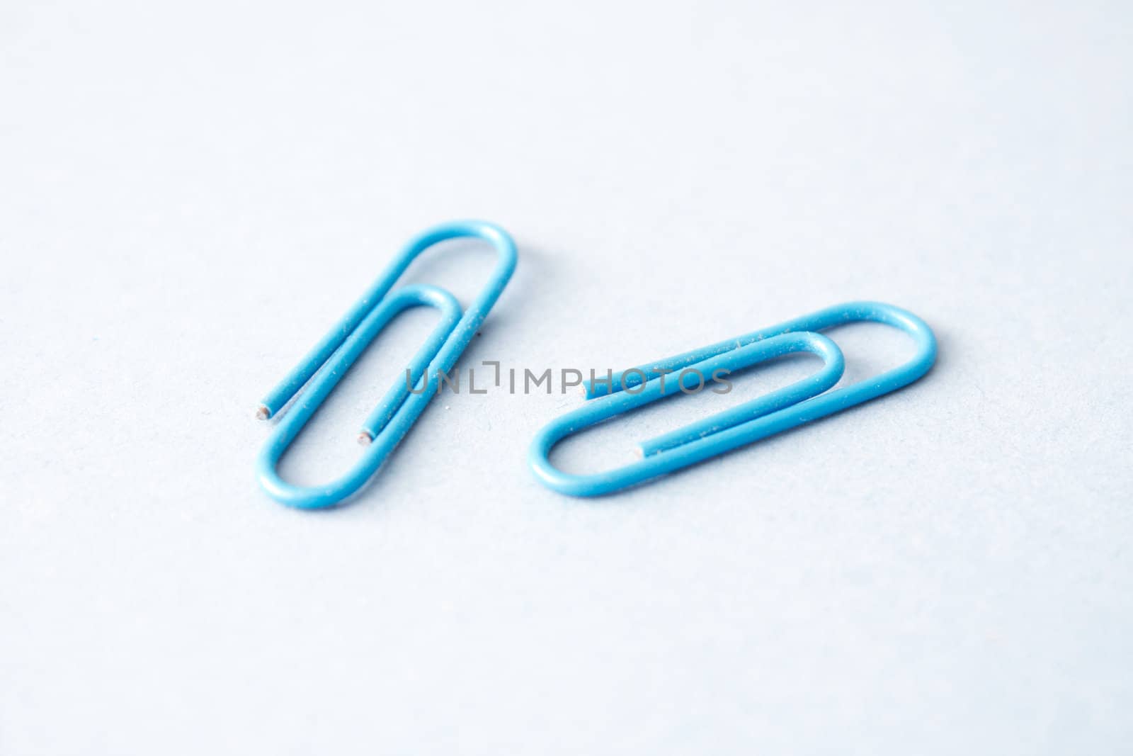 Paper clips by leeser