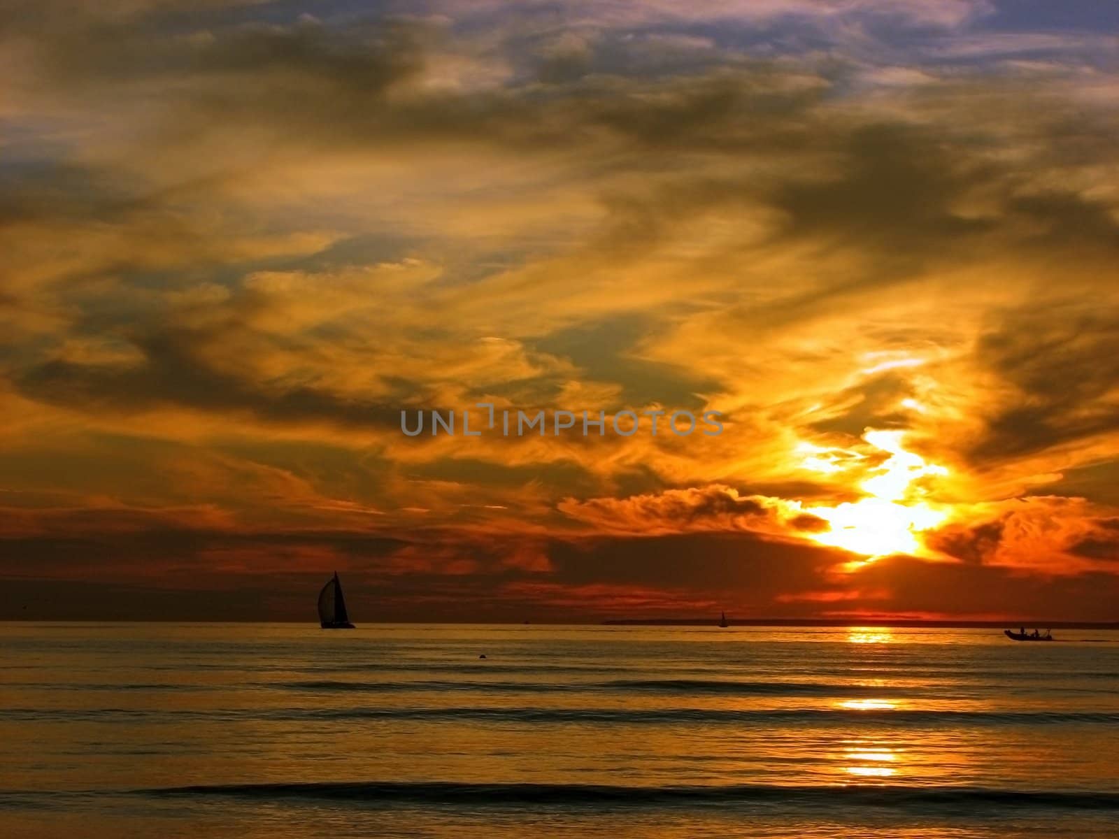 sea sunset by vadimone