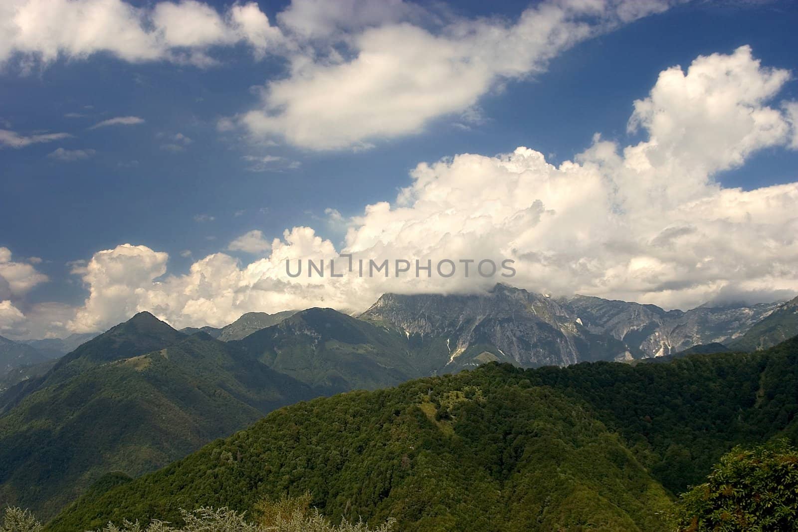 Julian Alps by miradrozdowski