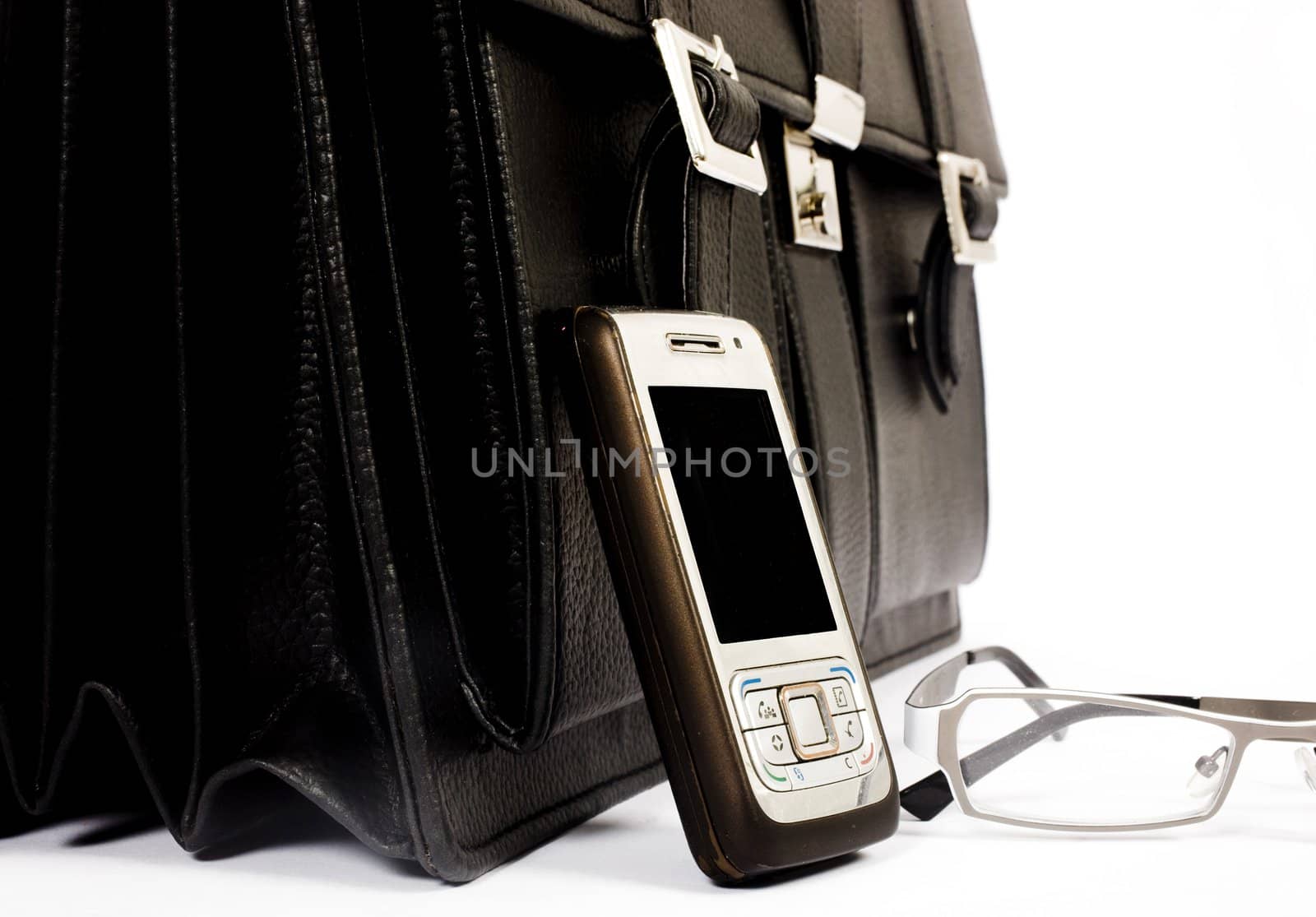 executive bag and mobile by smagal