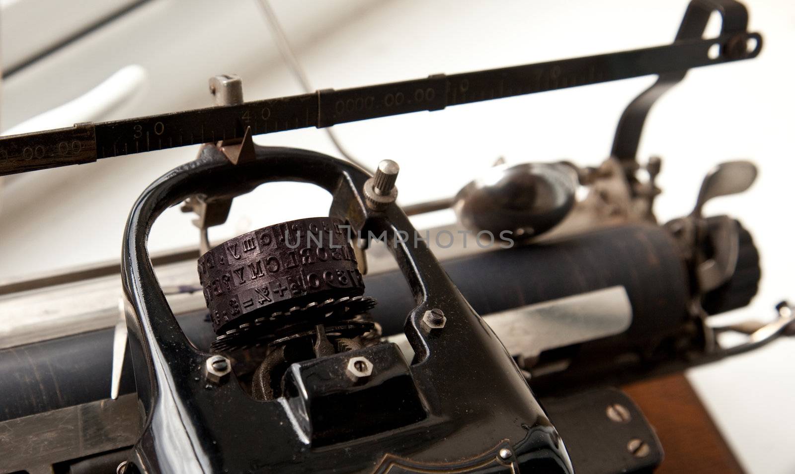 Very old typewriter with a ball head and a non-Qwerty Keyboard layout