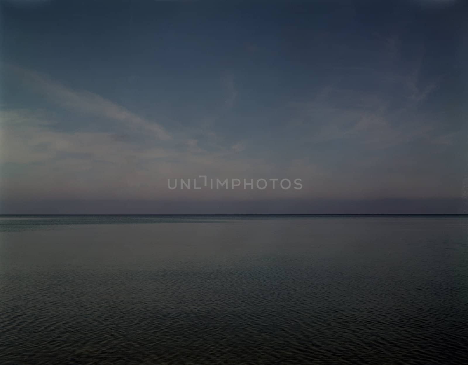 Horizon at Dusk  by DirkWestphal