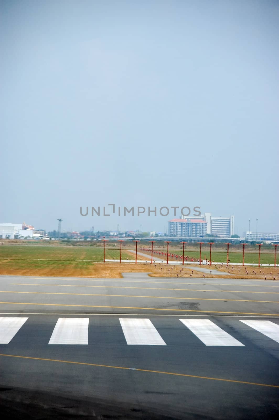suvarnabhumi airport by jsompinm