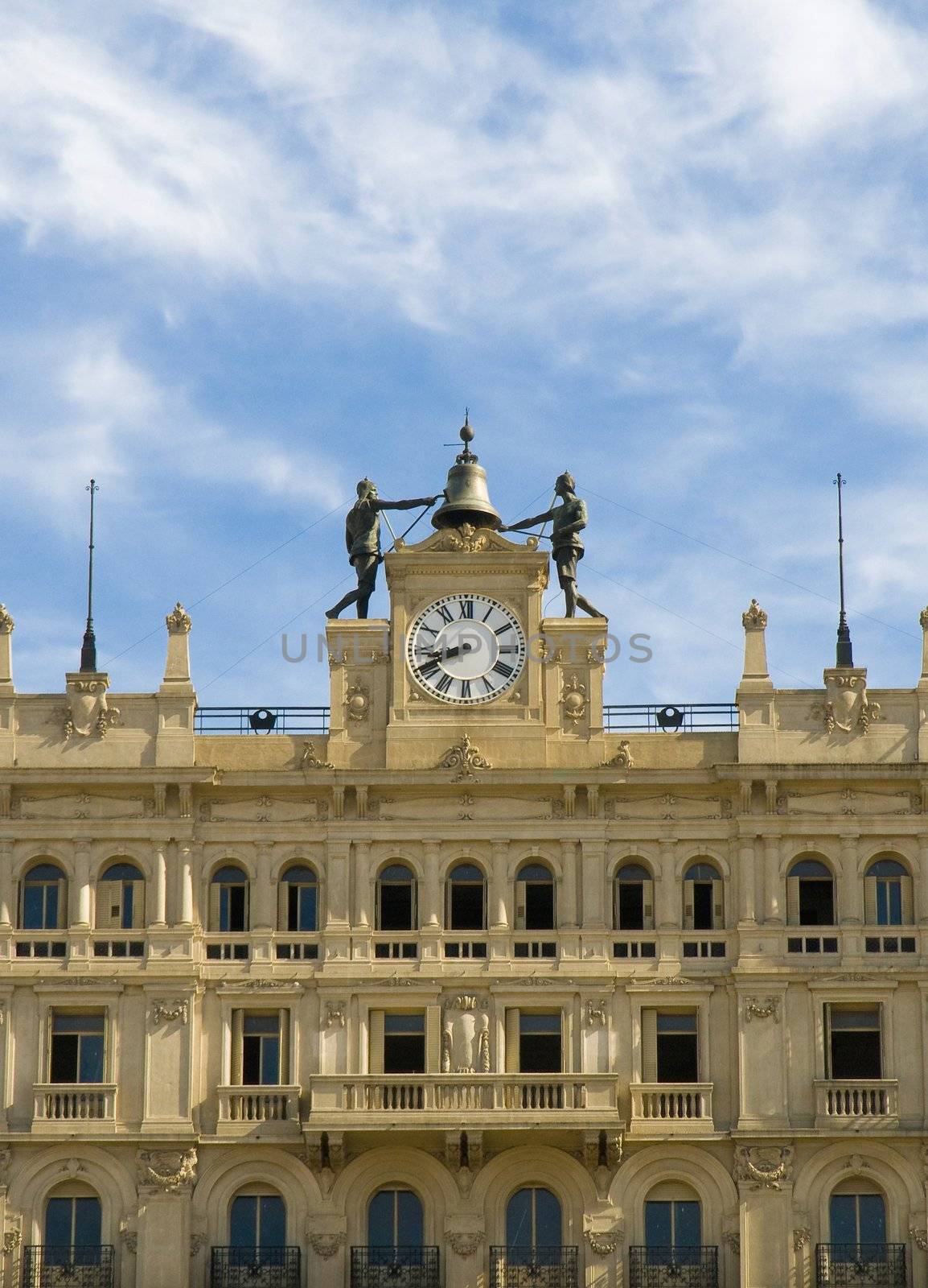 Clock at the Caja de Prevision building.