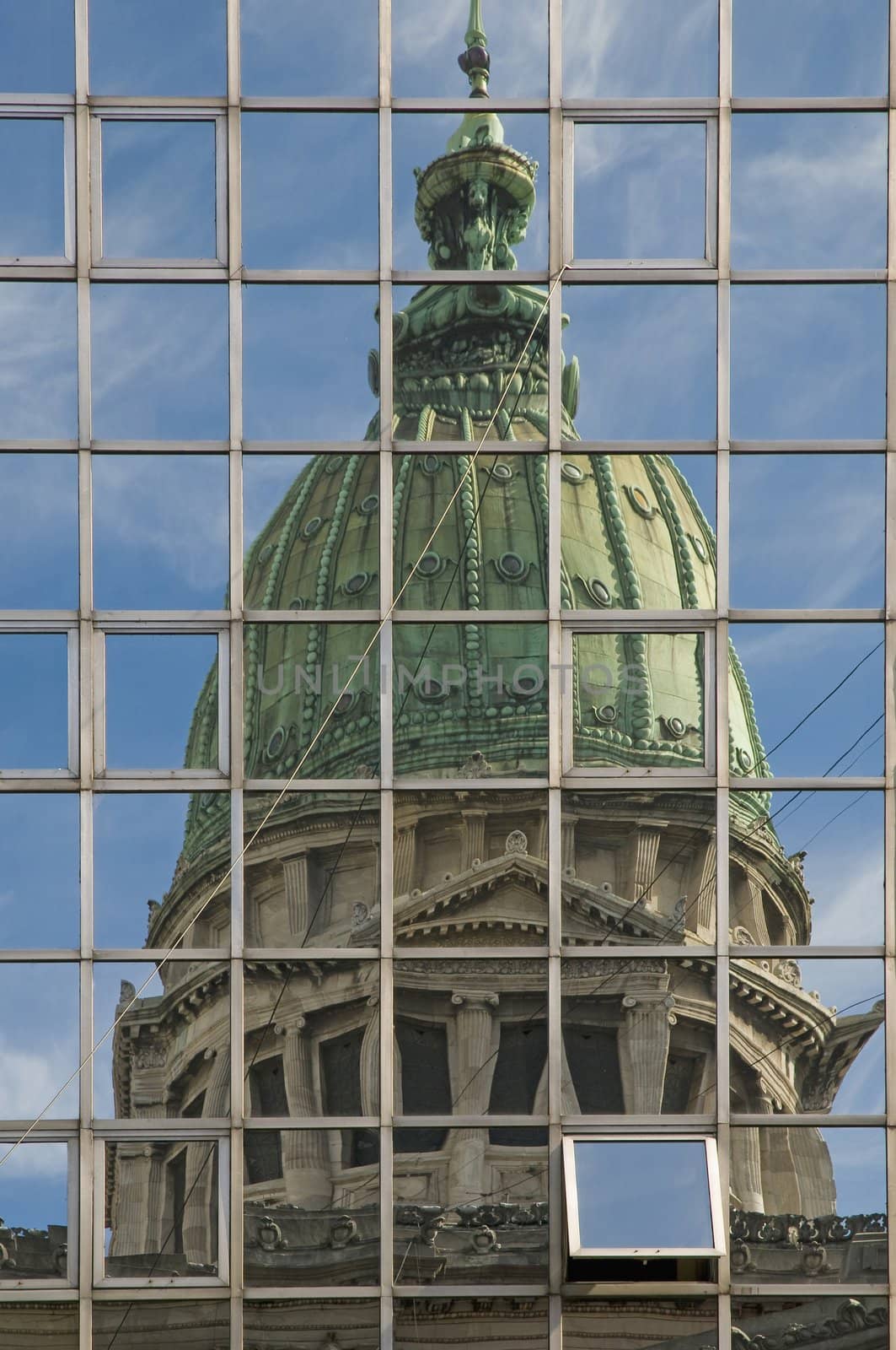Finished in 1946 after 50 years of work, the reflection of the dome stands out with its 80 meters high.
