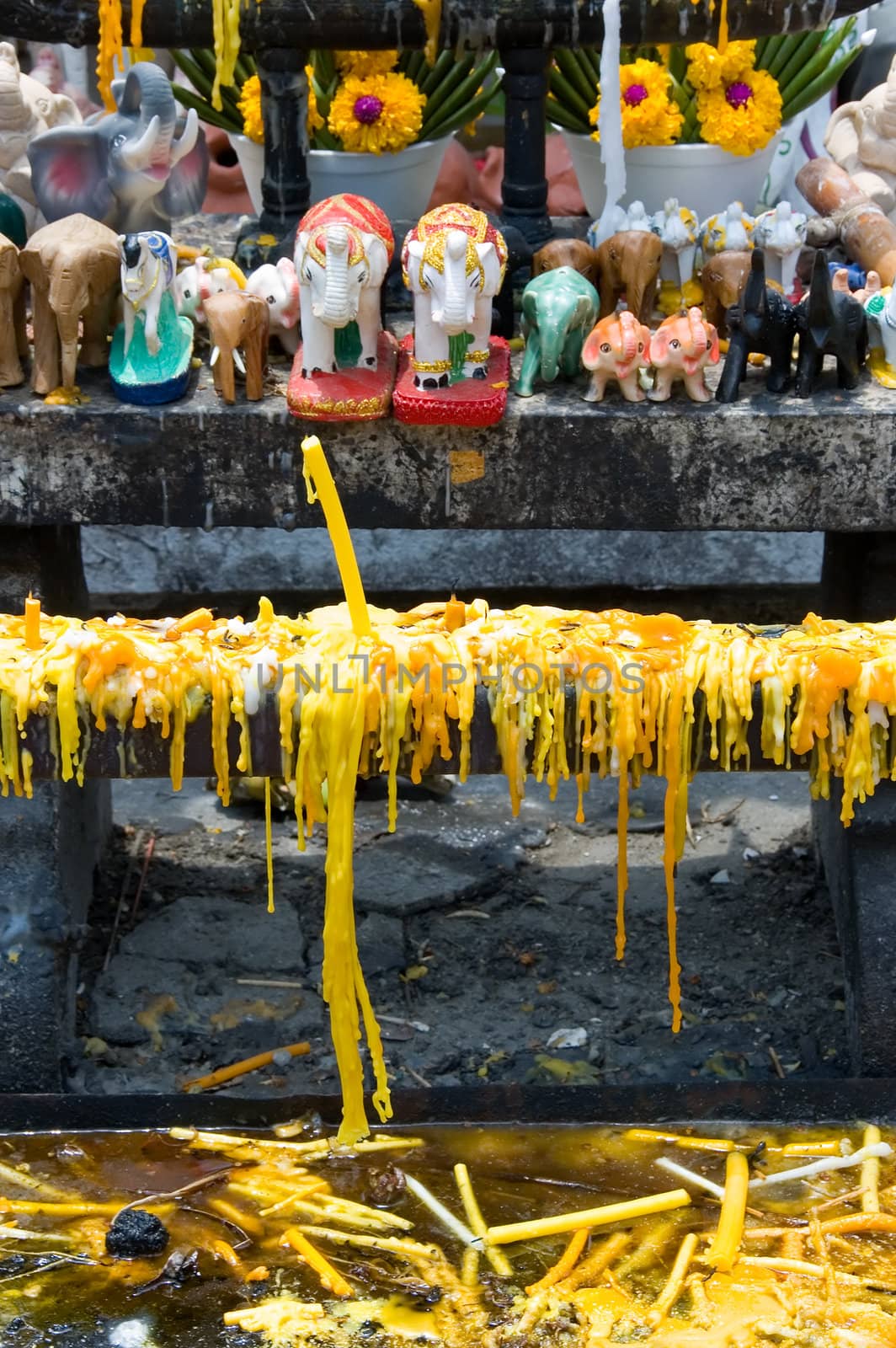 buddhist altar by jsompinm