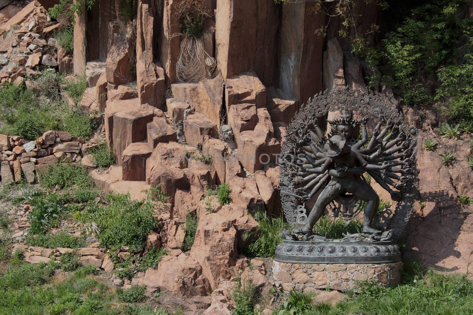 hero kali in the castle of saint firmiano