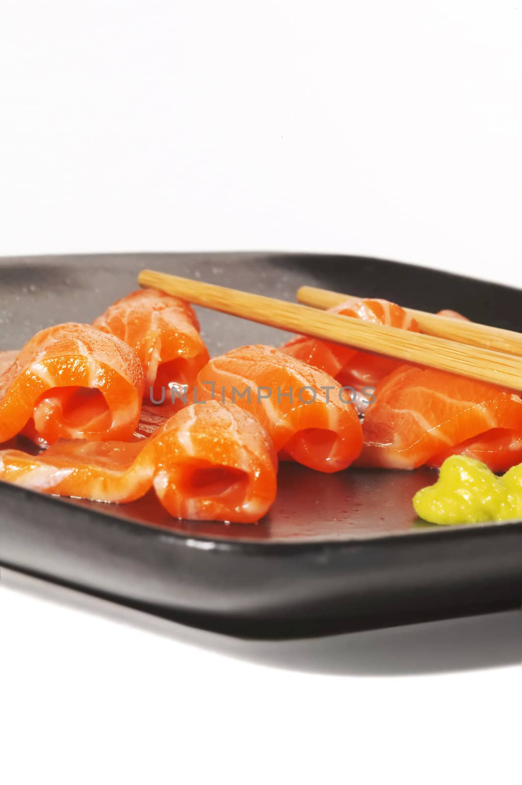 salmon sushi by keko64