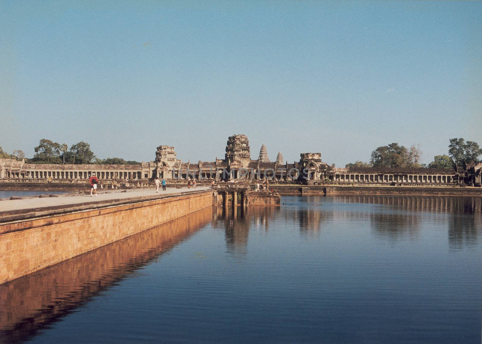 The front view of the main temple. This is the view before enter the main gate of the temple.