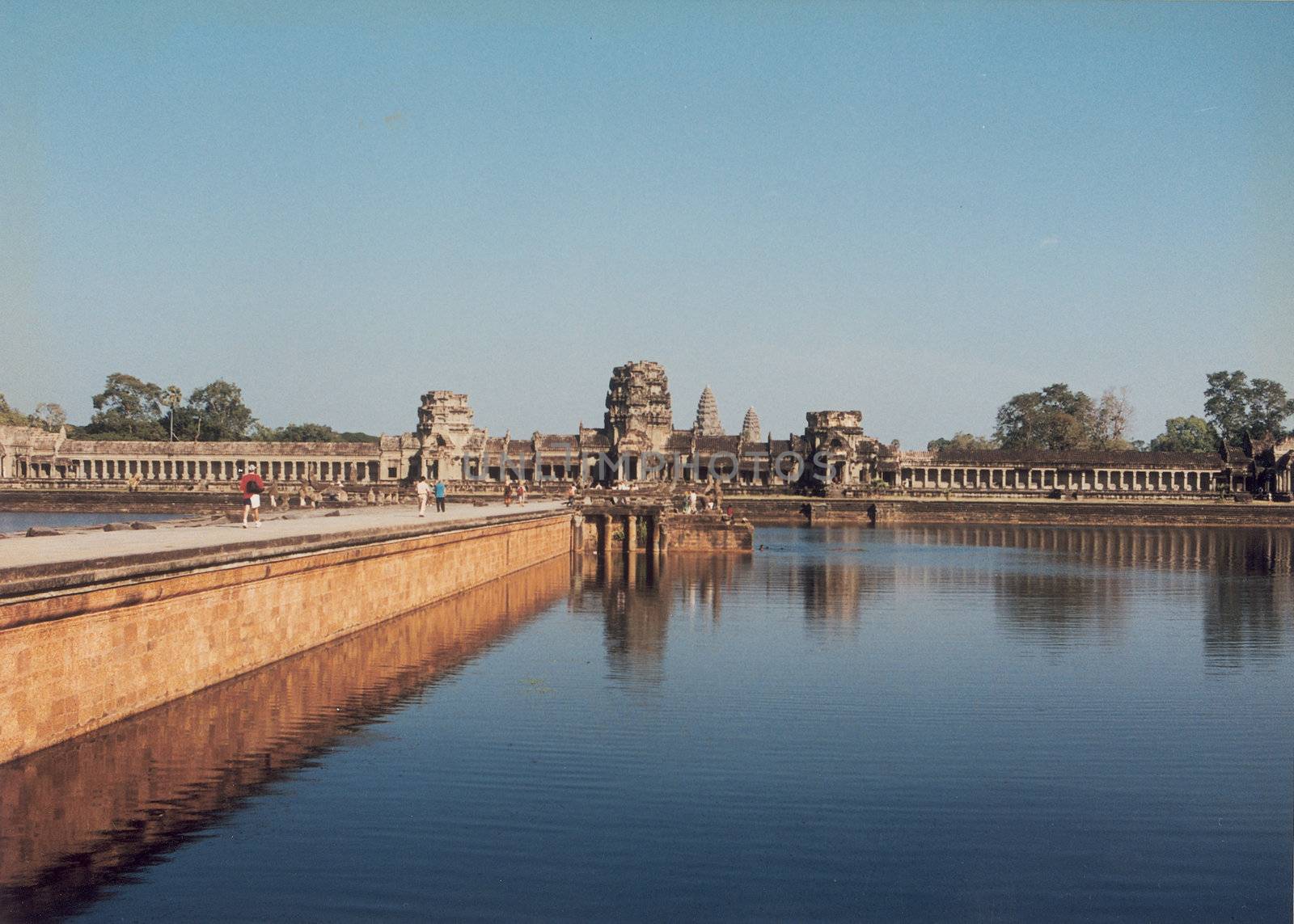 Angkor Wat  by BengLim