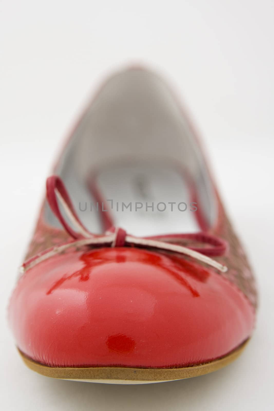 red woman shoe by Yasioo