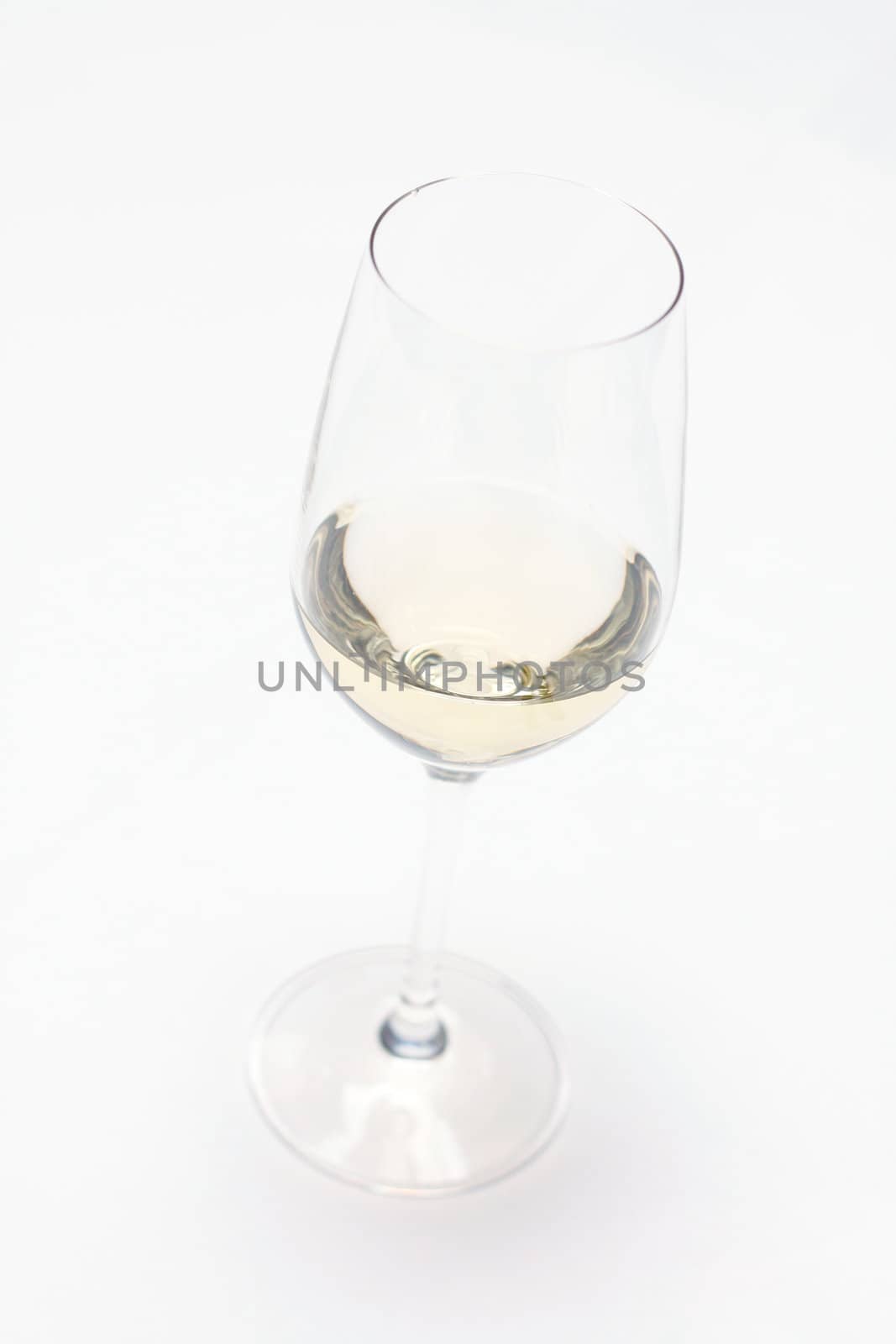 White wine by leeser