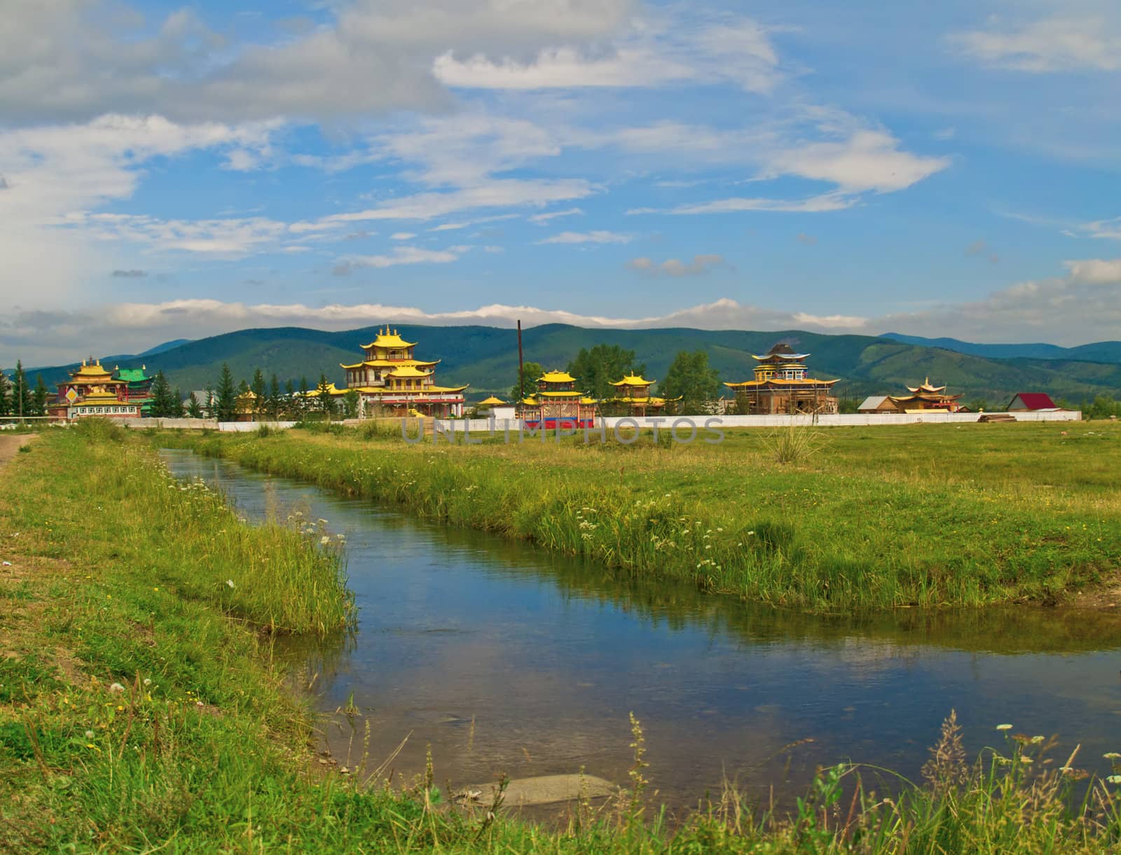 Buddhist monastery by liseykina