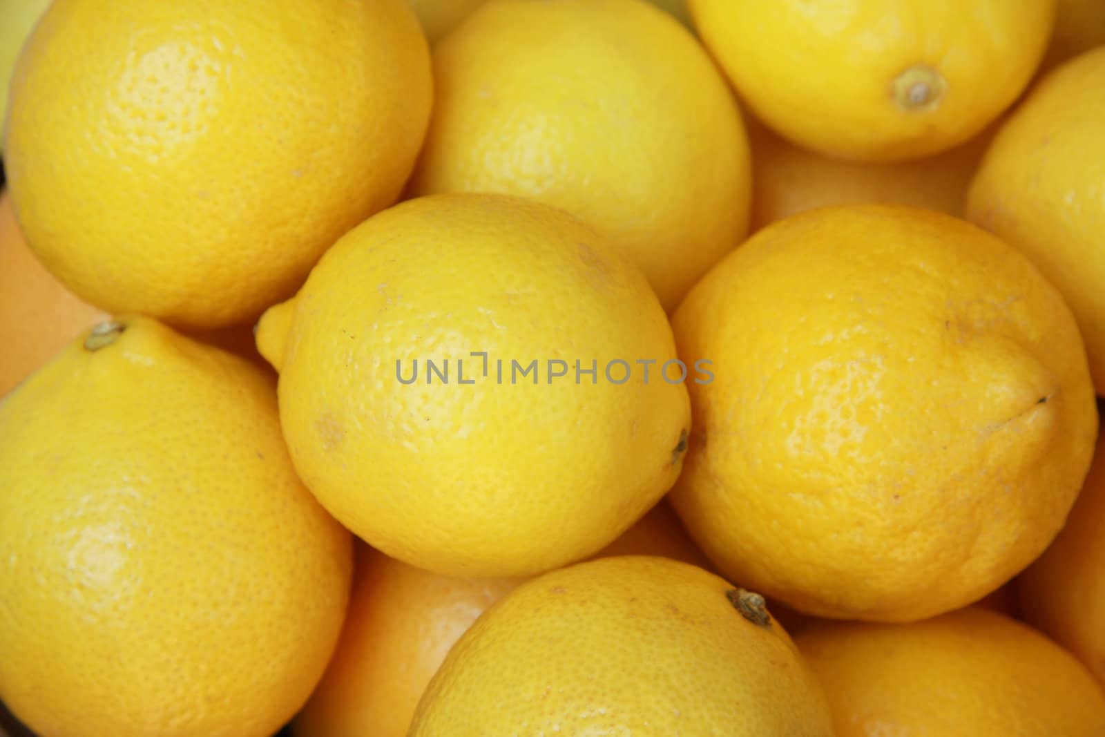 Lemons by raliand