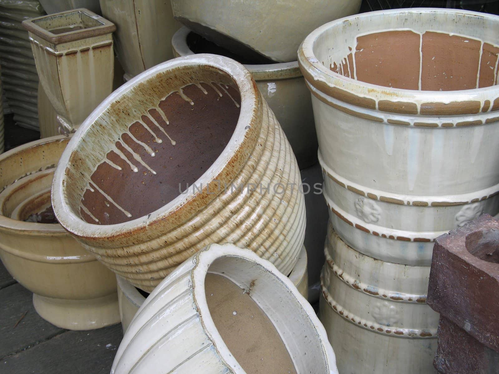 ceramic hand made plant pots by mmm