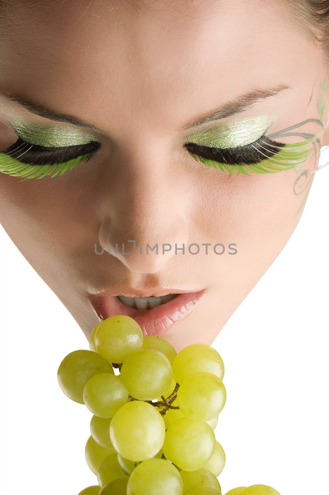 lips and grape by fotoCD