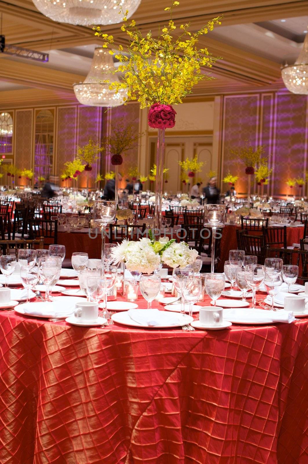 Table setting at a luxury wedding reception