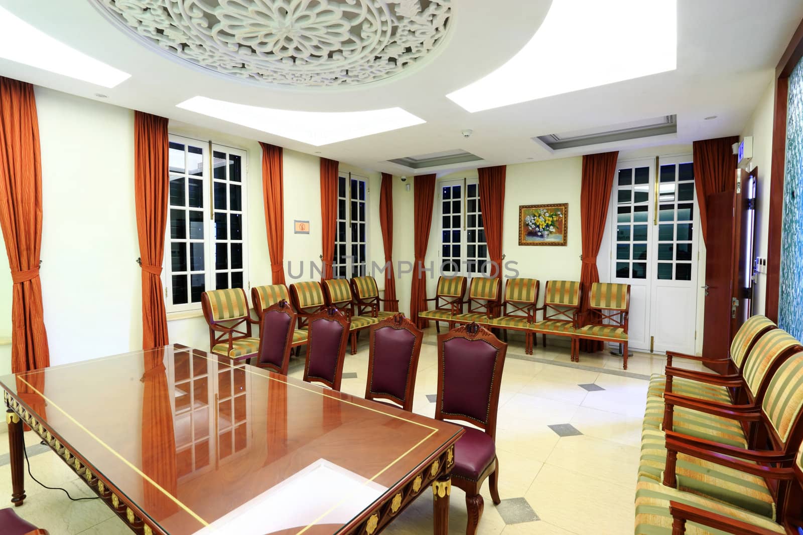 luxury meeting room