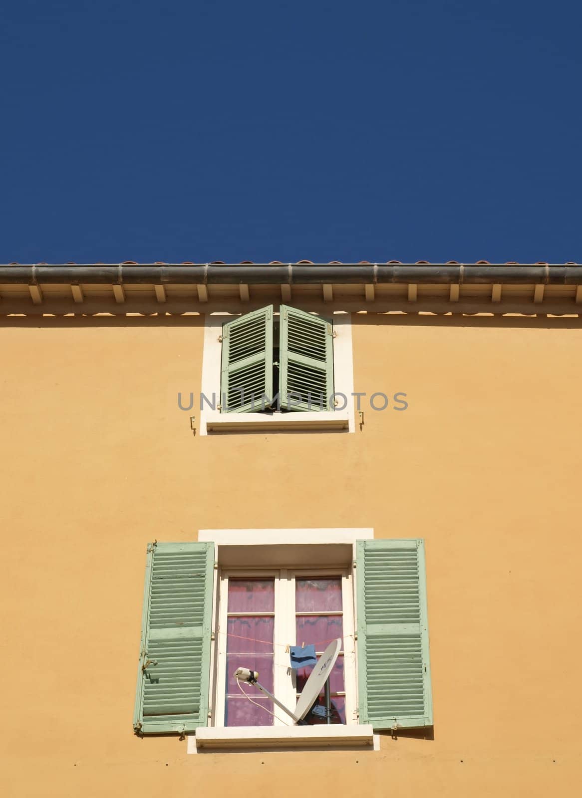 Provence street house frontage by jbouzou