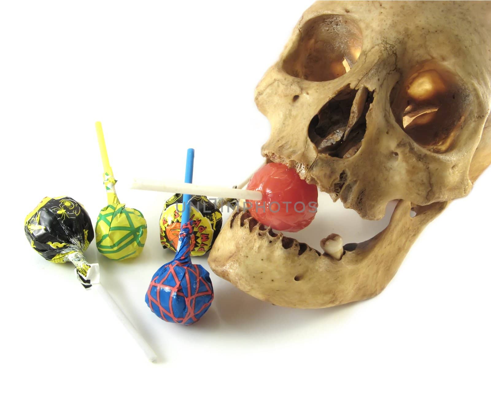 skull and lollipops by jbouzou