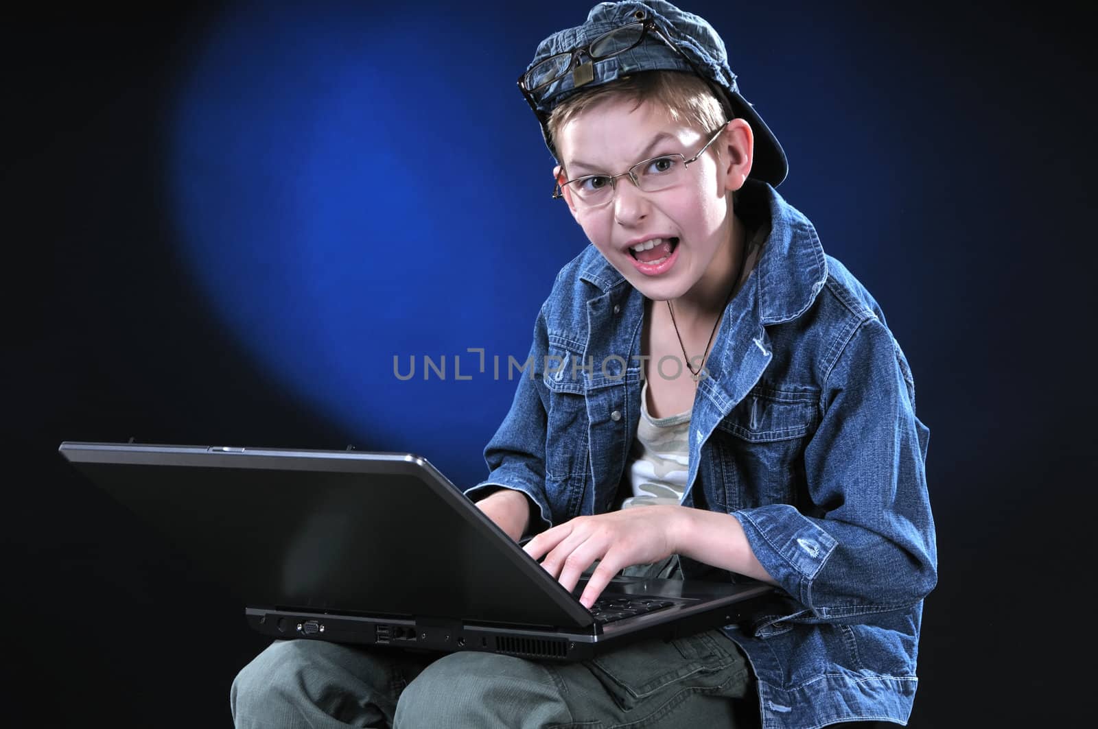 Mad Young Hacker by dyoma